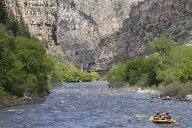 Glenwood Springs Short and Mild Rafting Trip - Glenwood Springs Colorado