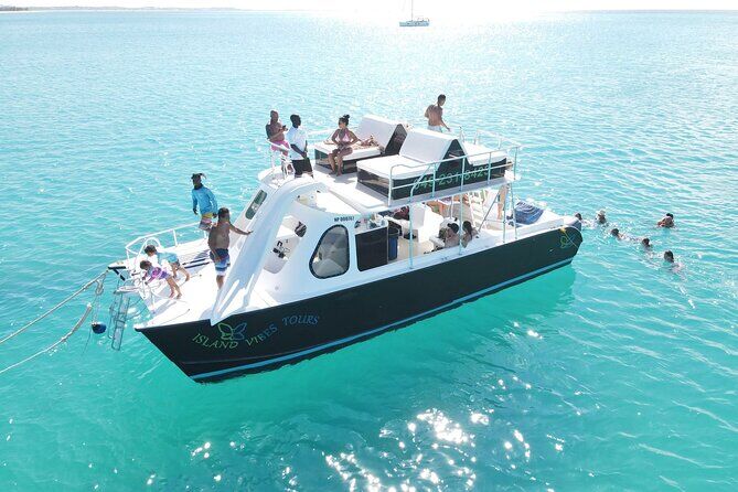 Grace Bay Snorkeling Cruise from Providenciales