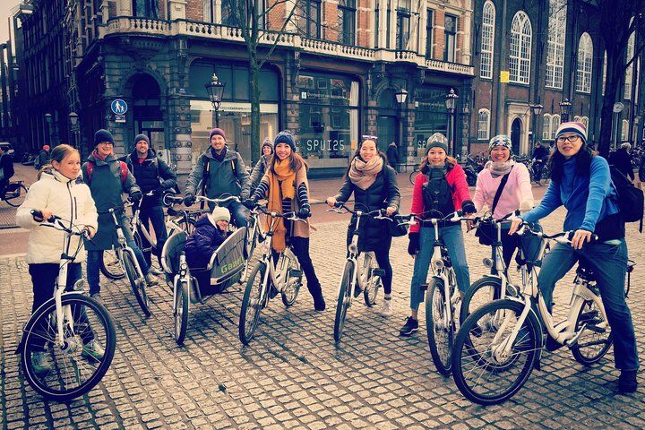 Guided Bike Tour of Amsterdam's Highlights & Hidden Gems