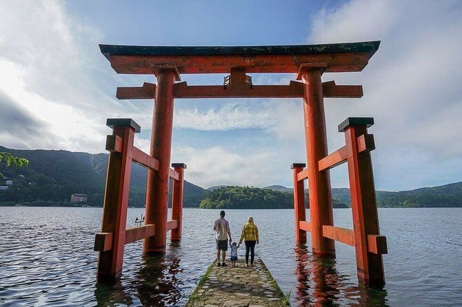 Hakone Half Day Private Tour with Nationally Licensed Guide