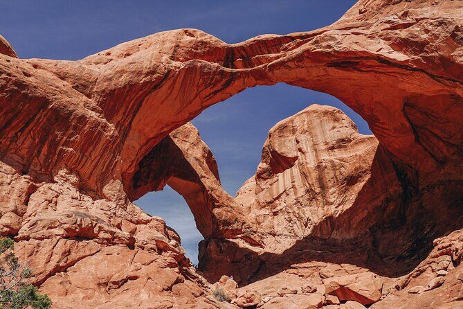 Half Day Arches Backcountry Tour - Moab Arches Utah