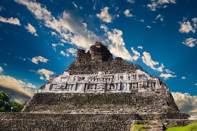 Half Day Trip to Xunantunich Maya Archaeological from San Ignacio