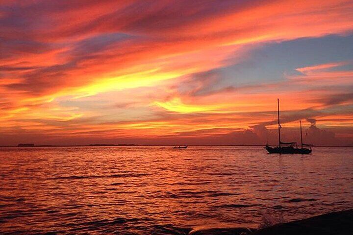 イスラ・ムヘーレスの高評価ツアー&体験 15 Isla Mujeres Sunset Cruise and Tour from Cancun