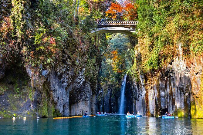 Kyushu Day Trip Miyazaki Takachiho Gorge and Shrine from Fukuoka