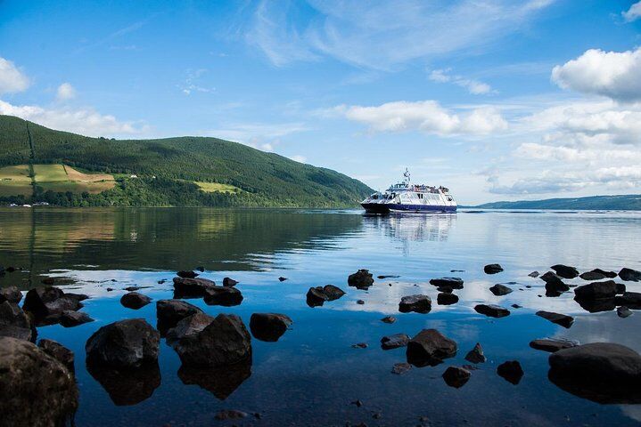 Meilleurs tours et expériences à Inverness, Écosse 16 Loch Ness 50-minute Cruise with Urquhart Castle Views