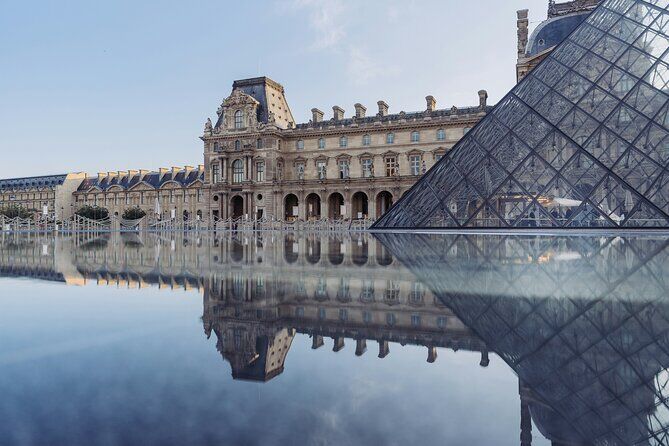 Louvre Museum Walking Tour Including Venus De Milo and Mona Lisa