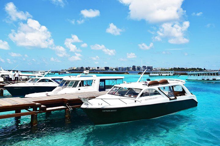 Maafushi: Airport Transfer By Speedboat