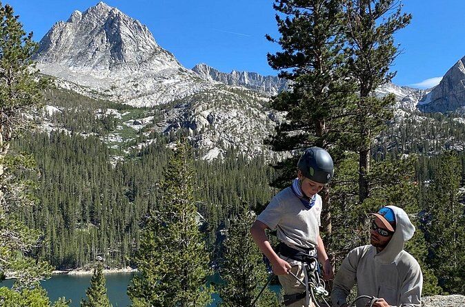 Mammoth Lakes Beginner Climbing Class - Mammoth Lakes California