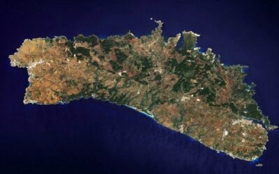 Menorca Travel Guide: Best Tours, Sights and How to Plan Your Trip
