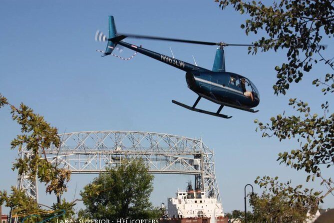 MILE NORTH SHORE HELICOPTER TOUR - Duluth Minnesota