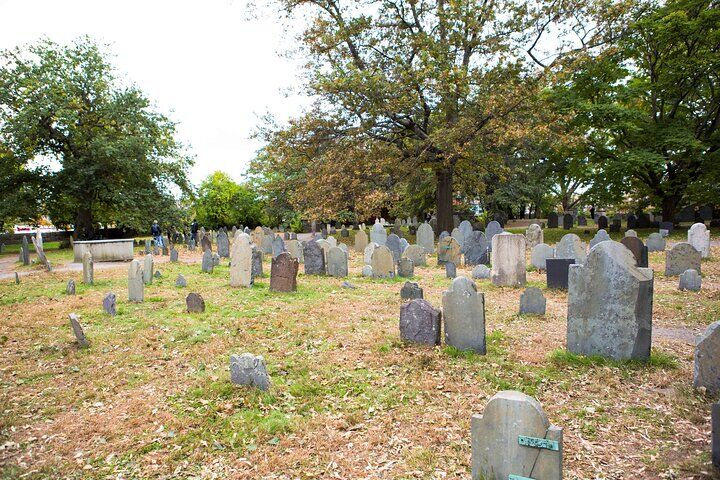 세일럼(매사추세츠주) 마녀재판 추천 투어 & 체험 15 Mysteries and Murders of Salem Guided Night-Time Walking Tour