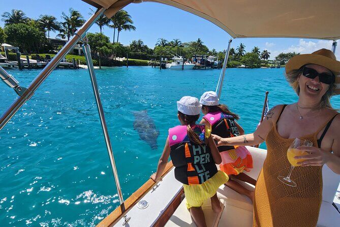 Die besten Touren und Erlebnisse in Jupiter, Florida 14 Narrated Historic Celebrity Jupiter Island Boat Tour - Jupiter Florida