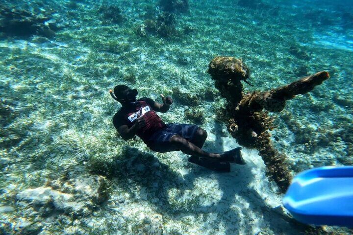 Negril Glass Bottom Boat Tour Snorkeling and Booby Cay