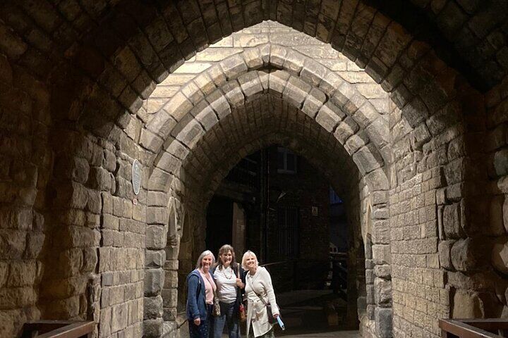 Beste Touren und Erlebnisse in Newcastle England 14 Newcastle True Crime Walking Tour
