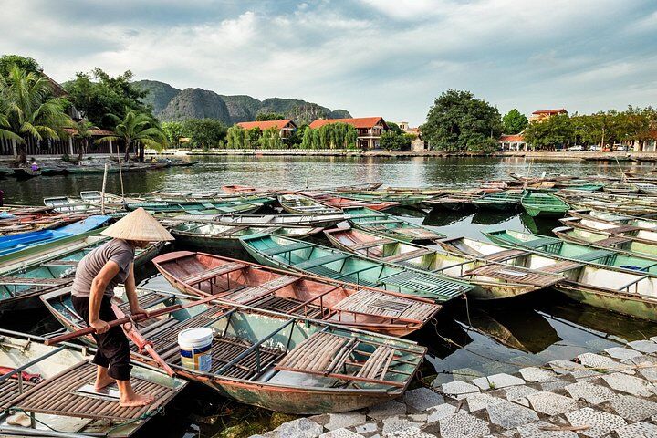 I migliori tour ed esperienze a Ninh Binh 14 Ninh Binh Full-Day Small Group of 9 Guided Tour from Hanoi
