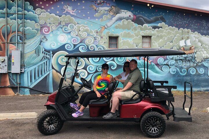 Die besten Touren und Erlebnisse in Bisbee, Arizona 13 Old Bisbee History & Art 1-Hour Golf Cart Tour