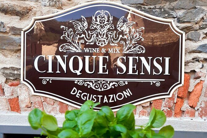 Best Tours & Experiences in Cinque Terre Vernazza Italy 21 Pesto Class and Wine Tasting in Vernazza Cinque Terre - Cinque Terre Vernazza Italy