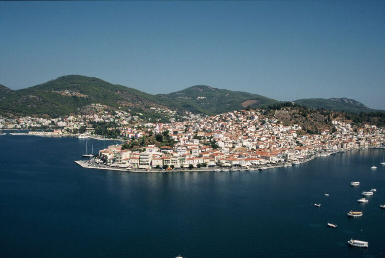 poros greece