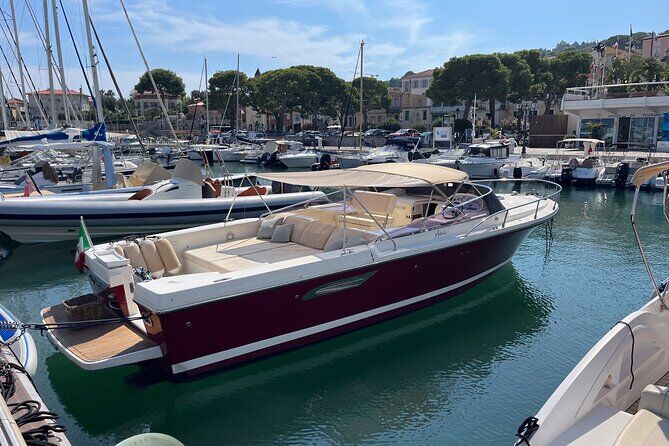 Private Luxury Boat Tour on an Exclusive Day-Cruiser Nice/Monaco