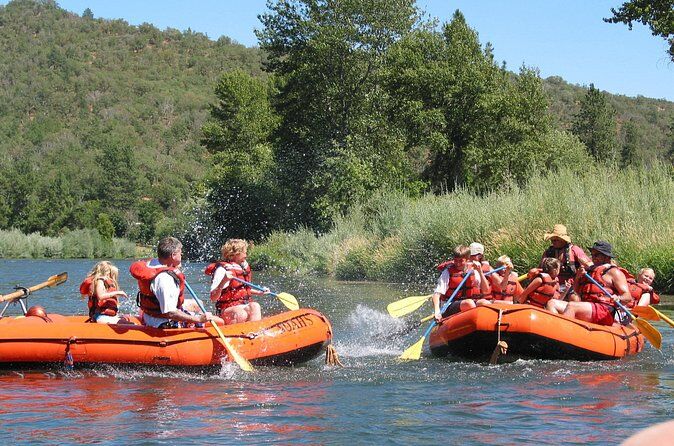 Meilleurs tours et expériences à Ashland Oregon 19 Rogue River Into to Whitewater AM and PM - Ashland Oregon
