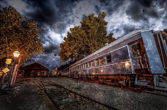Sacramento Ghosts Gunslingers and Ghouls Tour - Sacramento California