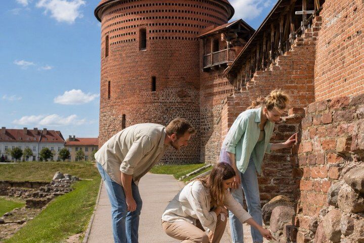 Secrets of Kaunas: Self-Guided Scavenger Hunt & Walking Tour