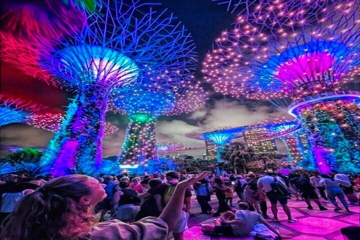 Best Things To Do in Singapore: Tours, Food & Day Trips (2026) 6 Singapore River Cruise and 2 Must-see Water Light Shows