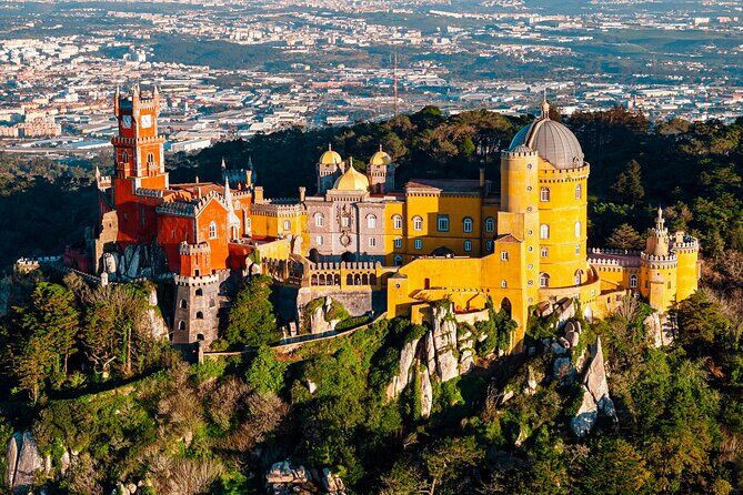Sintra and Cascais Historical Highlights Tour