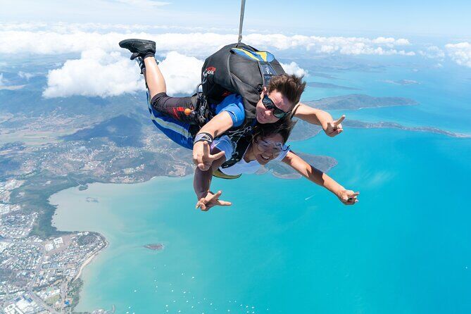 Best Tours & Experiences in Airlie Beach 16 Skydive Airlie Beach 15000ft Tandem Skydive