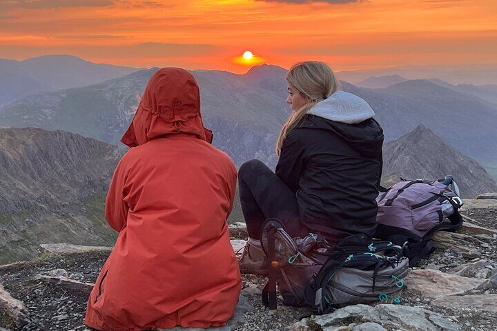 Migliori tour ed esperienze a Snowdonia Wales 14 Snowdon Sunrise Hike