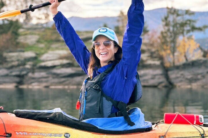 Melhores passeios e experiências em Flathead Lake Montana 12 Somers Bay Guided Kayak Tour – Flathead Lake (2 hours)