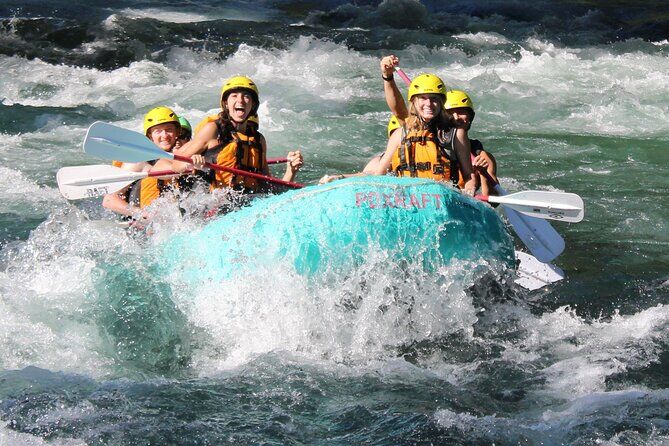 Splashes and Smiles on the White Salmon River Half Day - Bellingham Washington