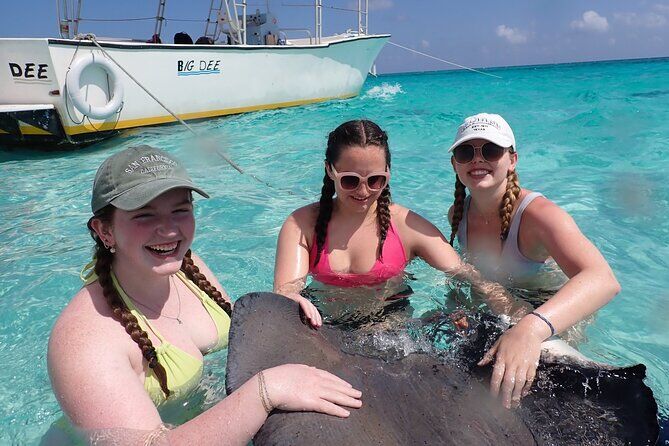 Stingray City Sandbar Coral Gardens Snorkeling and Star Fish Point