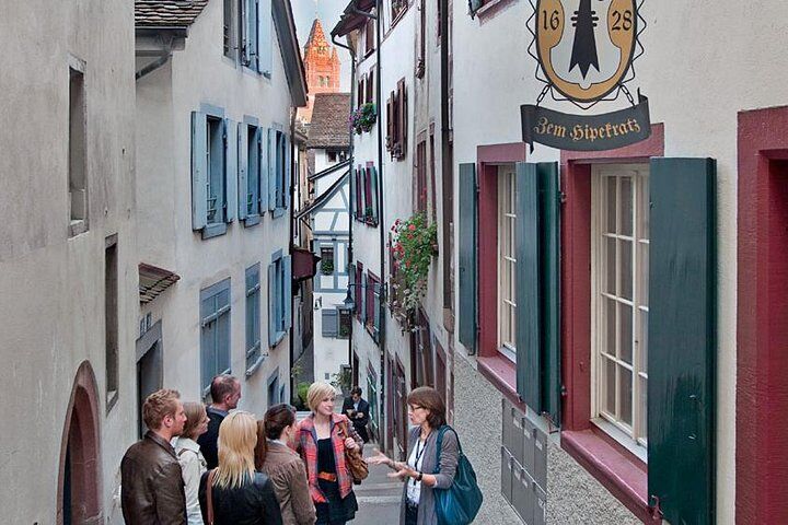 Meilleurs tours et expériences à Basel Switzerland 17 Stories of Basel's Old Town