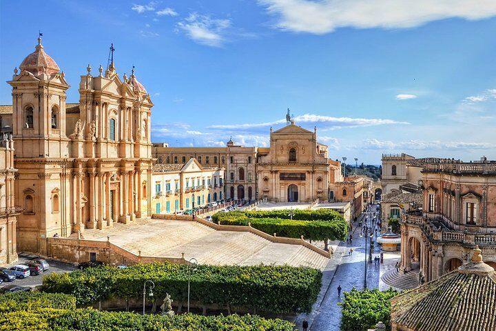 Syracuse, Ortigia and Noto walking tour from Catania