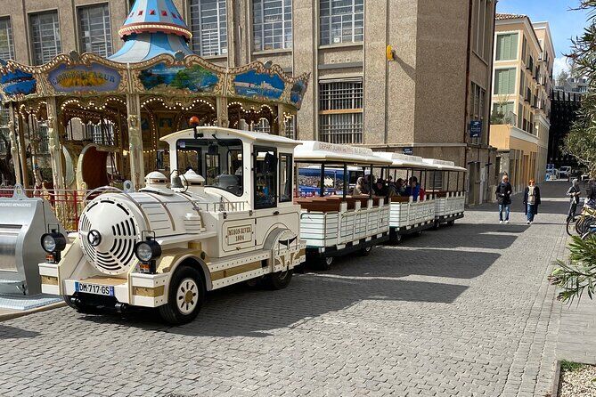 Meilleurs tours et expériences à Antibes France 27 The Little Train of Antibes Juan Les Pins - Antibes France