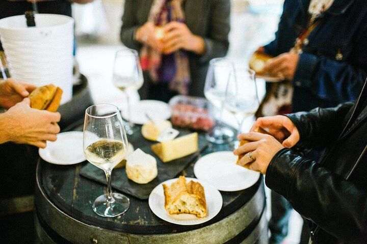 Melhores passeios e experiências em Toulouse France 18 Toulouse Victor Hugo Market Small Group Tasting Tour
