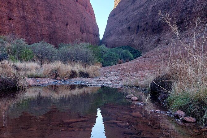 Uluru Sunrise and Kata Tjuta Half Day Trip