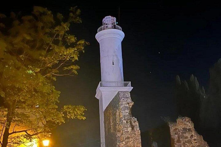 Best Things To Do in Colonia del Sacramento: Barrio Historico & Colonia Lighthouse 14 Walking tour Colonia del Sacramento. ENG, SPA, GER, BY