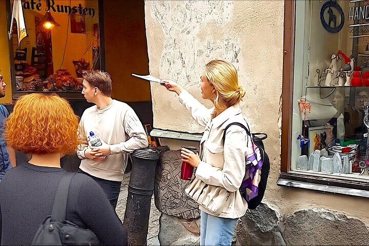 Stockholm Travel Guide: Old Town, Archipelago & Museums (2026) 14 Walking Tour of Stockholm's Old Town, Gamla Stan