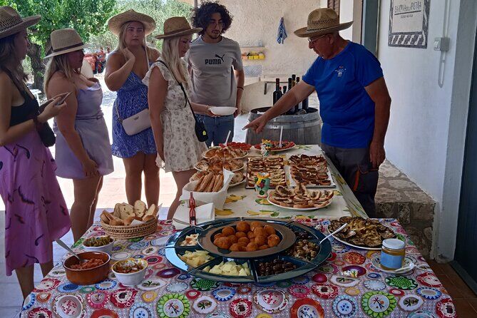 Die besten Touren und Erlebnisse in Agrigent, Sizilien 22 Wine Tour on Mount Etna in Sicily - Agrigento Sicily